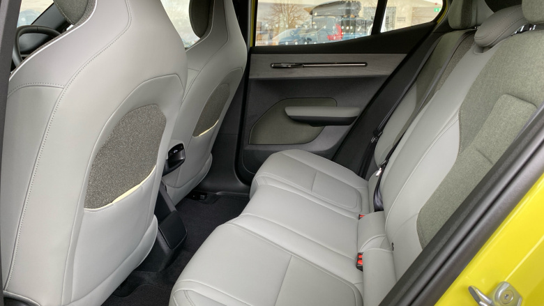 Volvo EX30 315kW Twin Motor Performance Plus 69kWh 5dr Auto Electric Estate